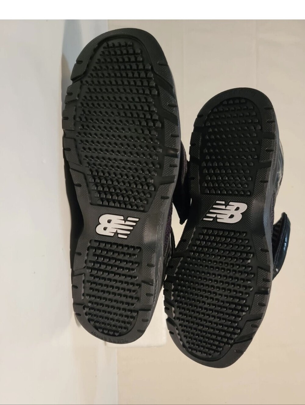 NEW BALANCE MEN'S MU460XB3 V3 BLACK UMPIRE LOW-CUT SHOES SIZE: 9EEEE - Picture 4 of 5